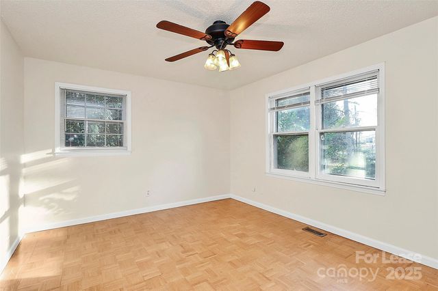 5325 Cold Harbor Drive, Charlotte, NC 28214