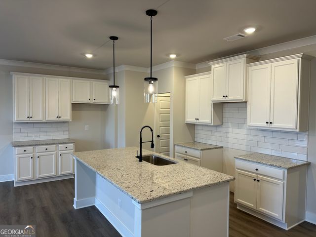 4162 Millstone Park Lane, Gainesville, GA 30504