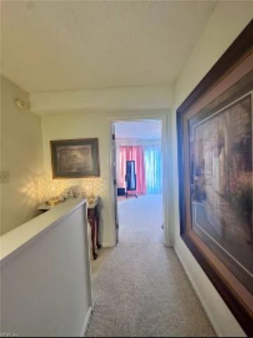 14 Sandie Point LN, Portsmouth, VA 23701