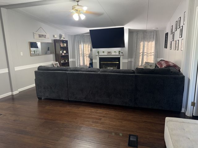 436 Love St, Sparta, TN 38583