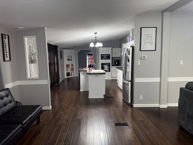 436 Love St, Sparta, TN 38583