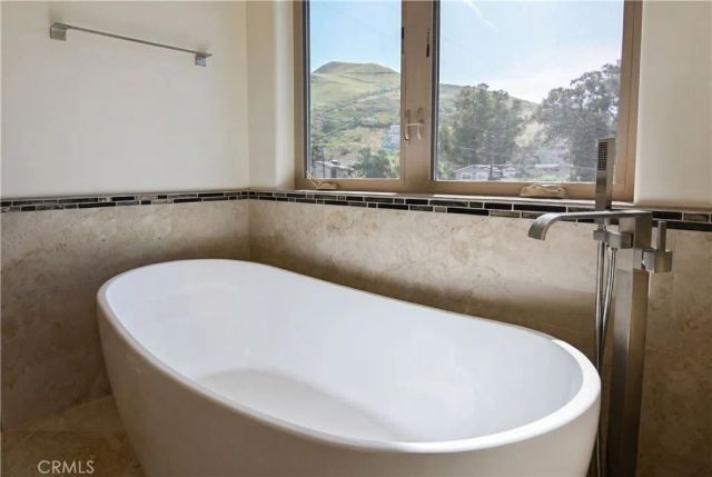 2901 Ocean Blvd., Cayucos, CA 93430