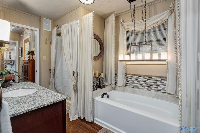 721 County Road 75, Cedar Bluff, AL 35959