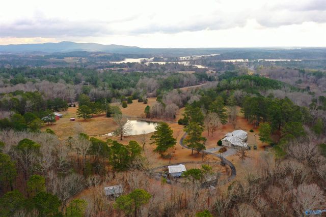 721 County Road 75, Cedar Bluff, AL 35959