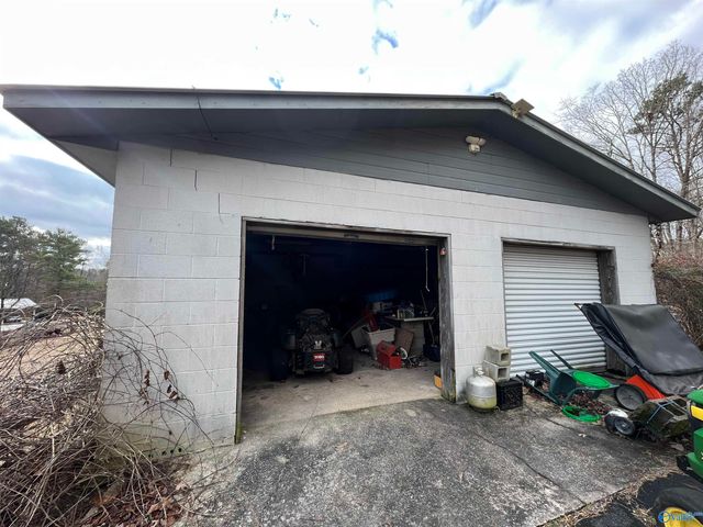 721 County Road 75, Cedar Bluff, AL 35959