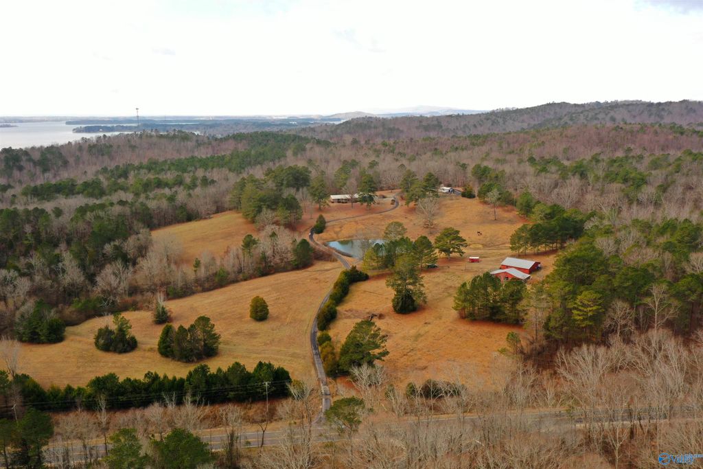 721 County Road 75, Cedar Bluff, AL 35959