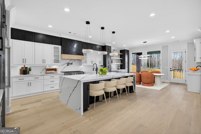 3245 Smithtown Road, Suwanee, GA 30024