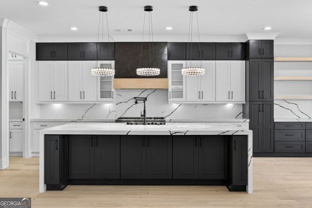 3245 Smithtown Road, Suwanee, GA 30024