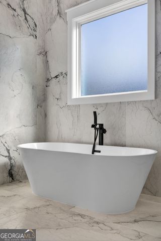 3245 Smithtown Road, Suwanee, GA 30024