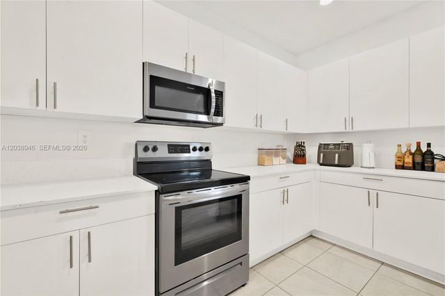 11815 SW 247th Ter, Homestead, FL 33032