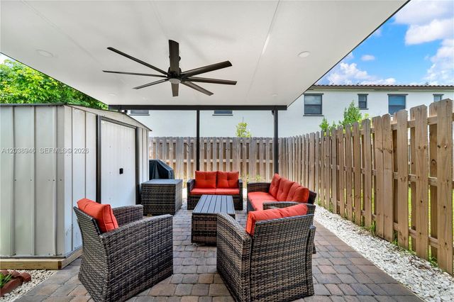 11815 SW 247th Ter, Homestead, FL 33032