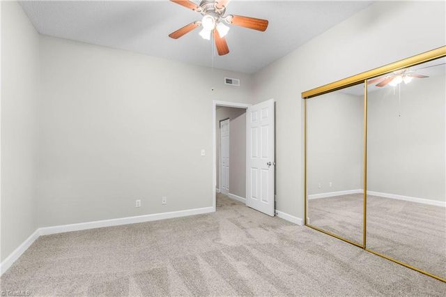 326 Meadows Circle, Winston-salem, NC 27104