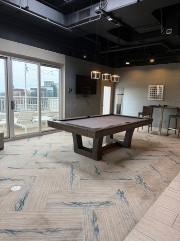 180 N Jefferson Street 711, Chicago, IL 60661
