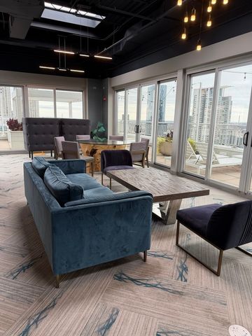 180 N Jefferson Street 711, Chicago, IL 60661