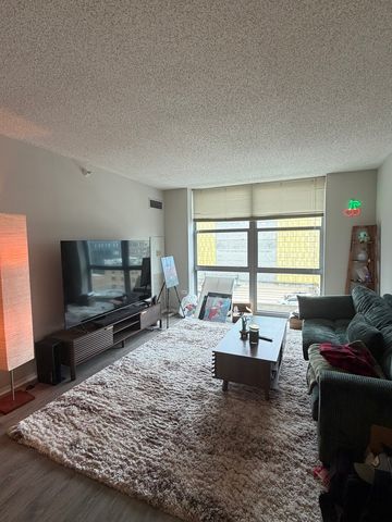 180 N Jefferson Street 711, Chicago, IL 60661
