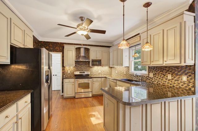 5 Huntsman Court, Simpsonville, SC 29680