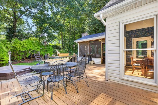 5 Huntsman Court, Simpsonville, SC 29680