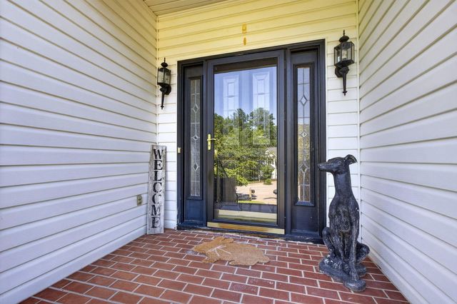 5 Huntsman Court, Simpsonville, SC 29680