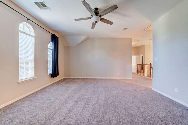 29810 N Legends Village Circle, Spring, TX 77386