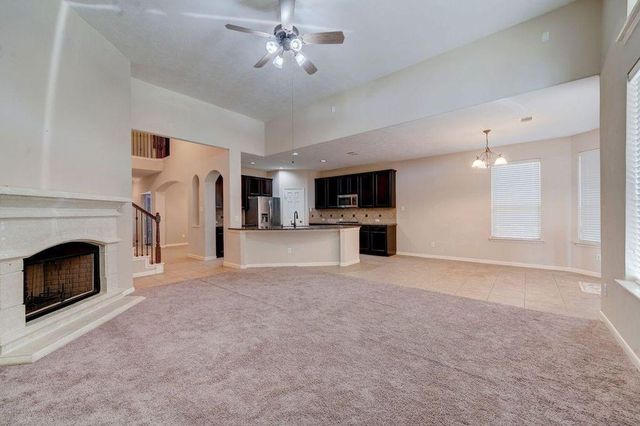 29810 N Legends Village Circle, Spring, TX 77386