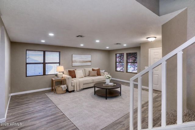 3940 S MOCCASIN Trail, Gilbert, AZ 85297