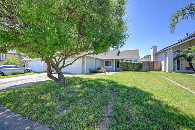 1028 Fallon Woods Way, Rio Linda, CA 95673