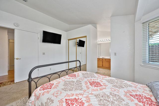 1028 Fallon Woods Way, Rio Linda, CA 95673