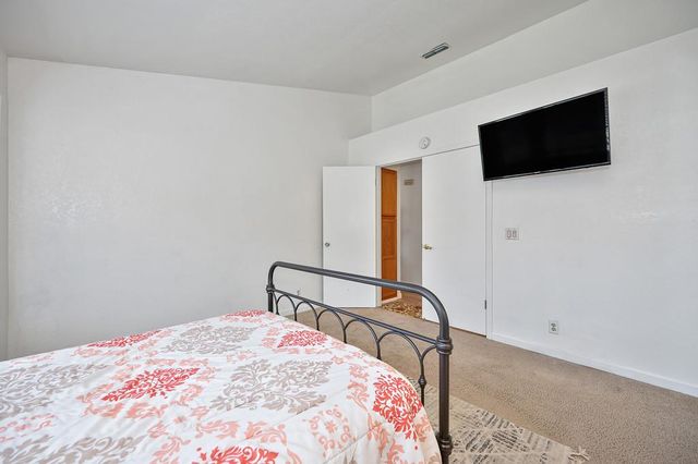 1028 Fallon Woods Way, Rio Linda, CA 95673