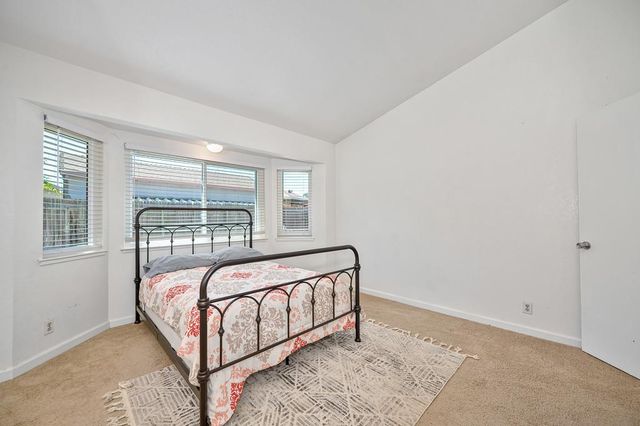 1028 Fallon Woods Way, Rio Linda, CA 95673