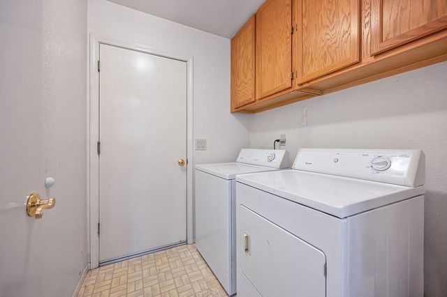 1028 Fallon Woods Way, Rio Linda, CA 95673
