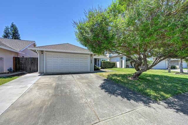 1028 Fallon Woods Way, Rio Linda, CA 95673