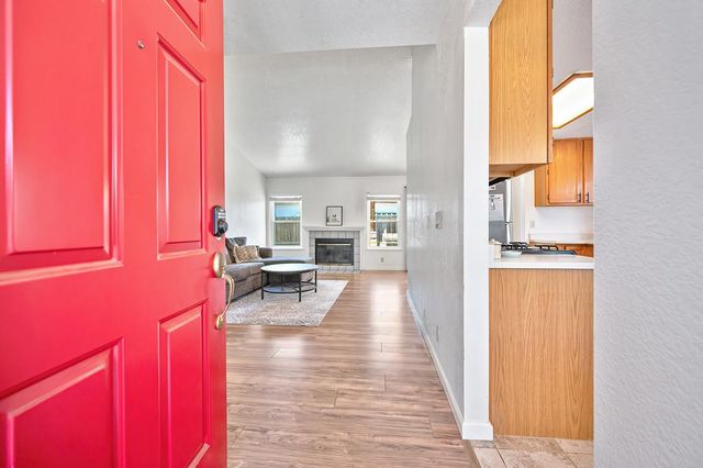 1028 Fallon Woods Way, Rio Linda, CA 95673