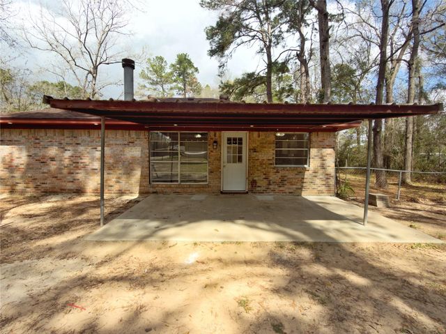 23418 Pine Forest Drive, New Caney, TX 77357