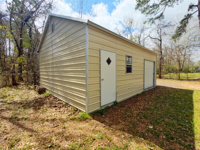 23418 Pine Forest Drive, New Caney, TX 77357