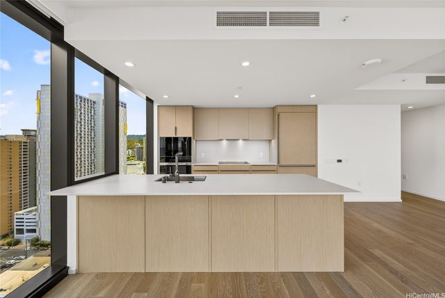 333 Ward Avenue 2403, Honolulu, HI 96814