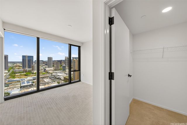333 Ward Avenue 2403, Honolulu, HI 96814