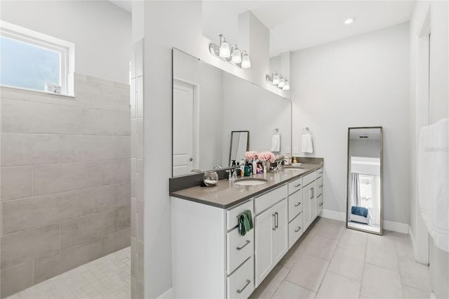 8338 MODIANO STREET, Orlando, FL 32827