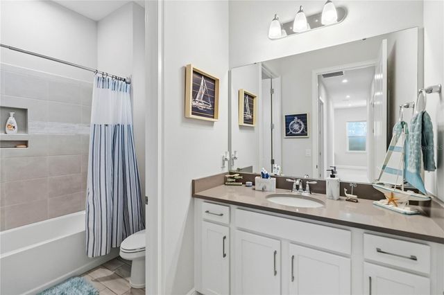 8338 MODIANO STREET, Orlando, FL 32827