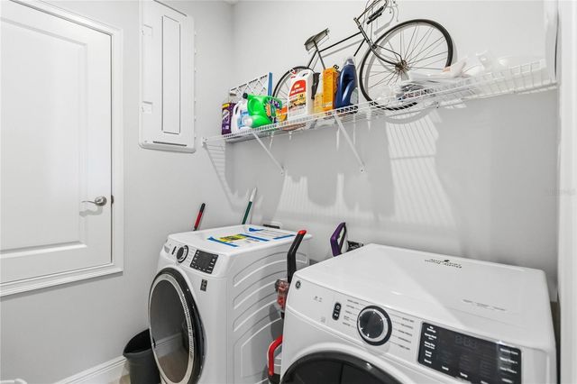 8338 MODIANO STREET, Orlando, FL 32827