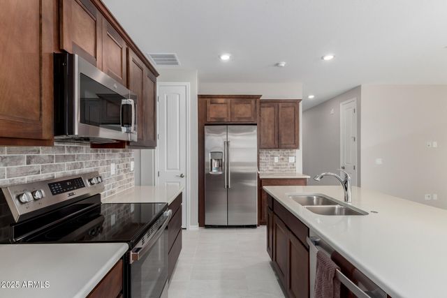 24080 N 162ND Lane, Surprise, AZ 85387