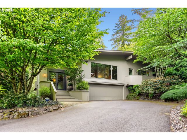 2929 GLEN EAGLES Rd, Lake Oswego, OR 97034