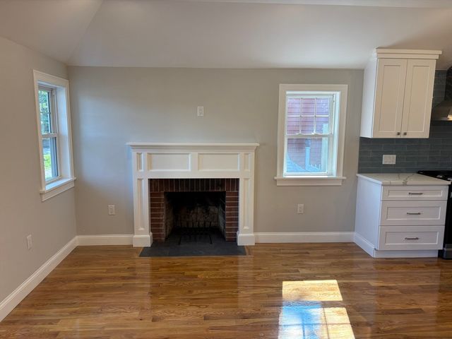 53 Morningside Path, Weymouth, MA 02189