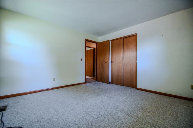2016 E Oak Tree Drive, Kettering, OH 45440