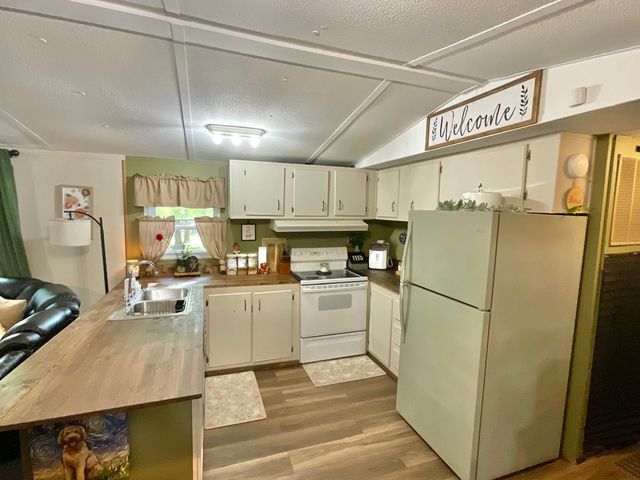 496 Cherokee Drive, Chatsworth, GA 30705