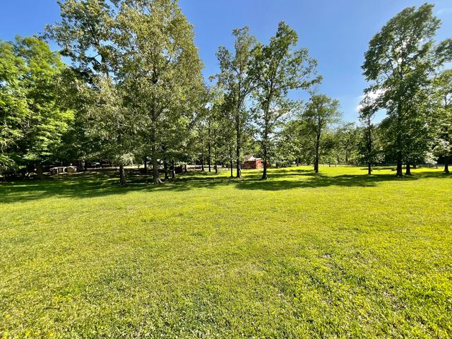 496 Cherokee Drive, Chatsworth, GA 30705