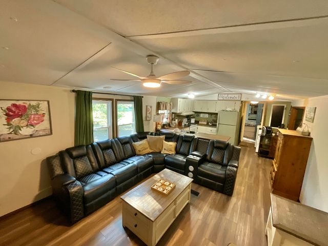 496 Cherokee Drive, Chatsworth, GA 30705
