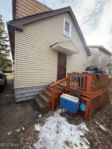 3840 E 142nd Street, Cleveland, OH 44128