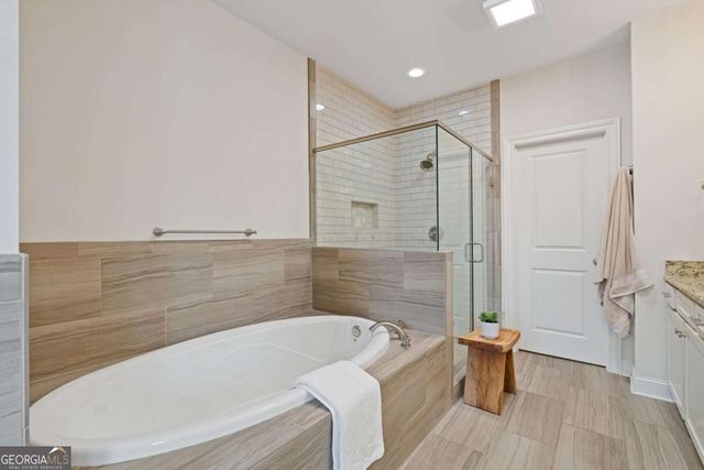 1874 Skyfall Circle NE, Atlanta, GA 30319