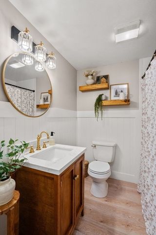 23 Inland Rd, Marion, MA 02738