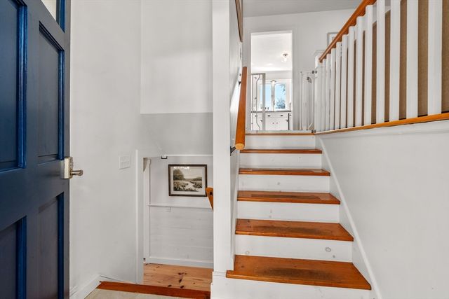 23 Inland Rd, Marion, MA 02738